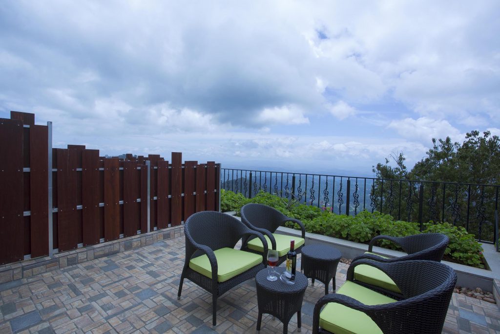 30Fragrant_Nature_Munnar_Hotel_View1