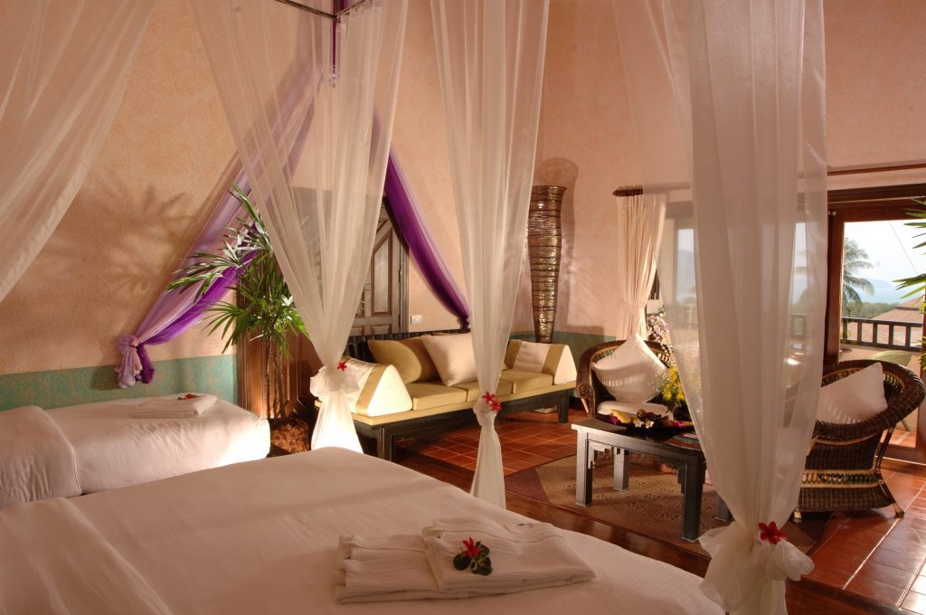 Phuket Resorts, Mangosteen Resort and Ayurveda Spa, Royal Jacuzzi Villa Bedroom
